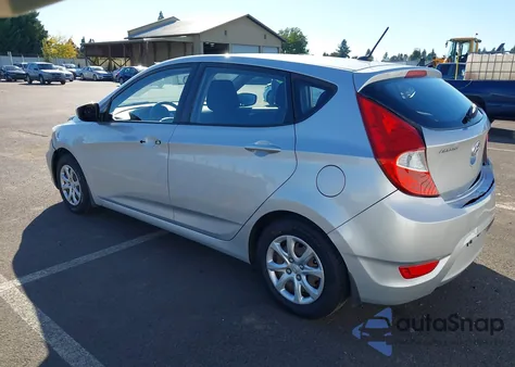 2013 Hyundai Accent Gs z USA, uszkodzony, nr VIN KMHCT5AE0DU063430